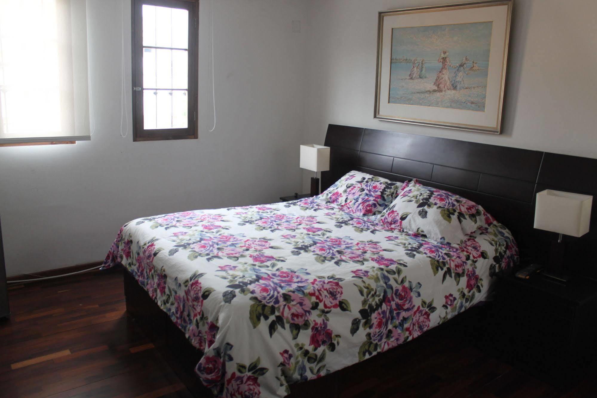 Bed & Breakfast - La Casa De Ceci Лима Екстериор снимка